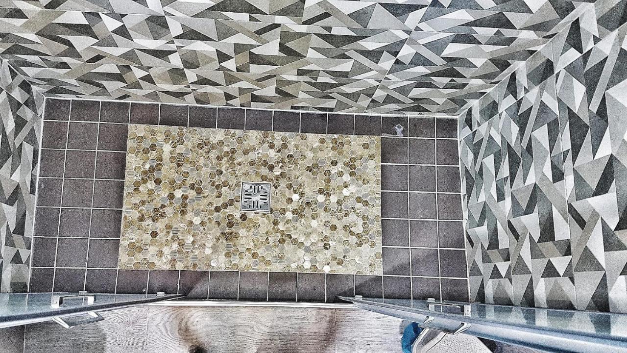 Double Room Private External Bathroom